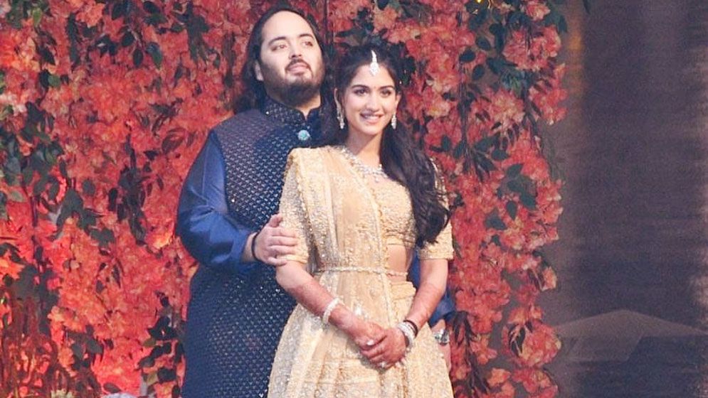 আম্বানি পুত্রের বিয়ে: খাবারের মেনু জানলে চমকে উঠবেন!