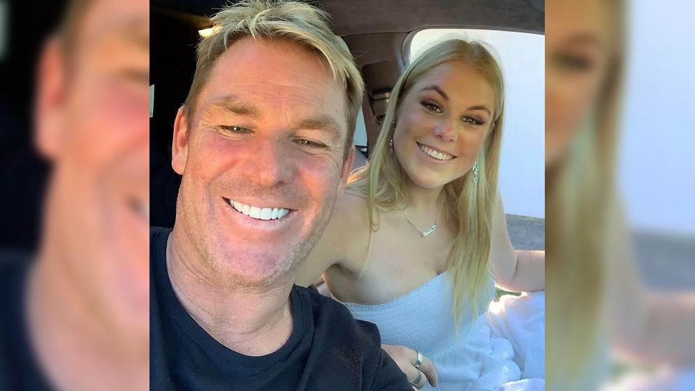 বাবার মৃত্যুবার্ষিকীতে শেন ওয়ার্নের মেয়ের আবেগঘন চিঠি