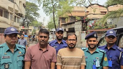 জবি ছাত্রীর মৃত্যু: সহপাঠী আম্মান ও শিক্ষক দ্বীন গ্রেপ্তার