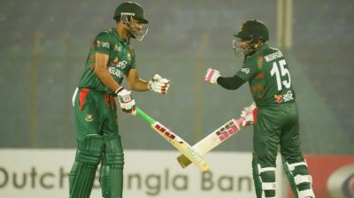 উত্তেজনার ম্যাচে শান্তর ব্যাটে ভর করে জিতলো বাংলাদেশ