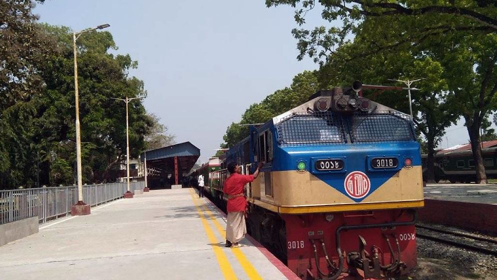 ফিরতি ঈদ যাত্রার অগ্রিম টিকিট বিক্রি শুরু বুধবার