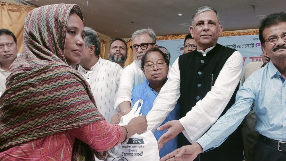 বিএনপি-জামায়াত বাংলাদেশকে পাকিস্তান বানানোর স্বপ্নে বিভোর