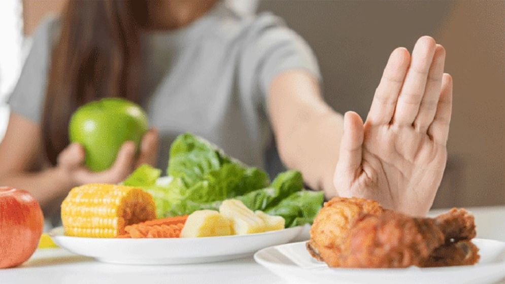 অতিরিক্ত গরমে কী-কী খাবার এড়িয়ে চলবেন?