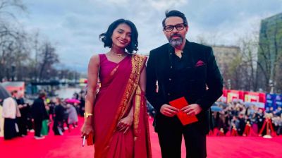 মস্কো উৎসবে মুগ্ধতা ছড়ালেন প্রিয়াম, সঙ্গে নির্মাতা আসিফ