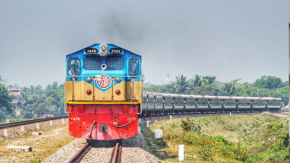 ট্রেনের ভাড়া বাড়ানো হয়নি: রেলপথমন্ত্রী