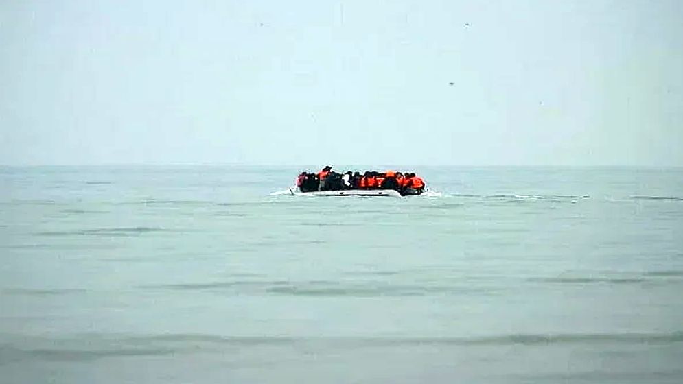 যেভাবে ভূমধ্যসাগর থেকে উদ্ধার করা হয়েছে ৩৫ বাংলাদেশীকে