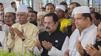 স্বাধীনতাবিরোধীরা মাথাচাড়া দিয়ে উঠার চেষ্টা করছে