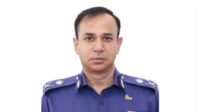 র‌্যাবের নতুন ডিজি কে এই ব্যারিস্টার হারুন