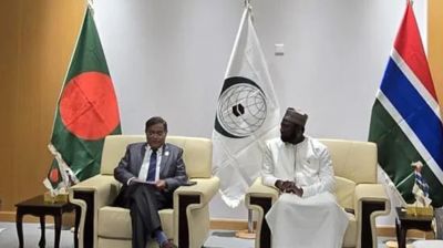 গাম্বিয়ায় তিন পররাষ্ট্রমন্ত্রীর স‌ঙ্গে হাছান মাহমুদের বৈঠক