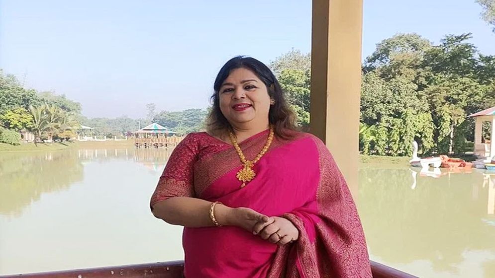 নিষেধাজ্ঞা প্রত্যাহার চেয়ে মতিউরপত্নী লায়লার আবেদন