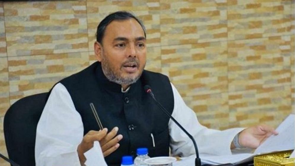 মধ্যবিত্তের জন্য টিসিবির স্থায়ী দোকান হচ্ছে 