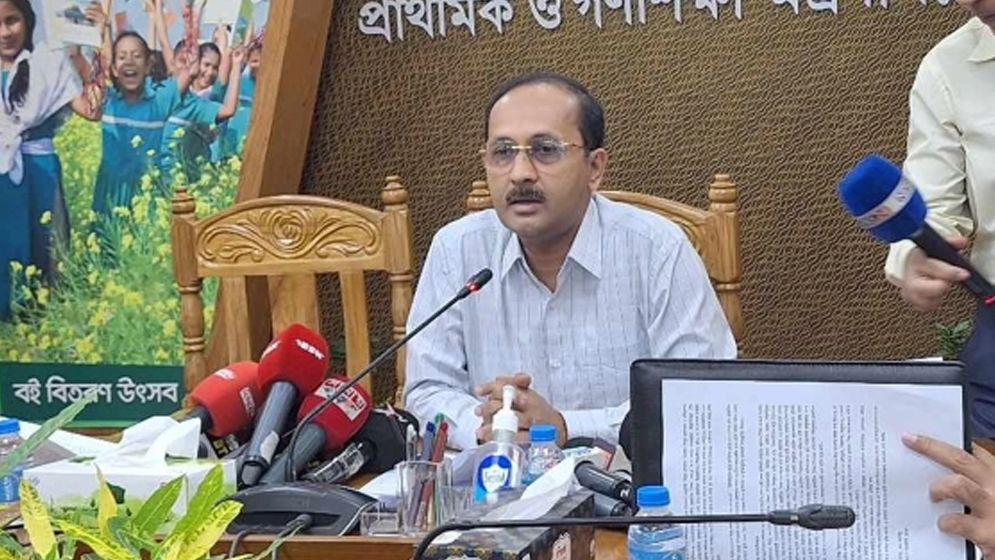 শিক্ষার্থী কম হলেও সব স্কুল একীভূত করা হবে না