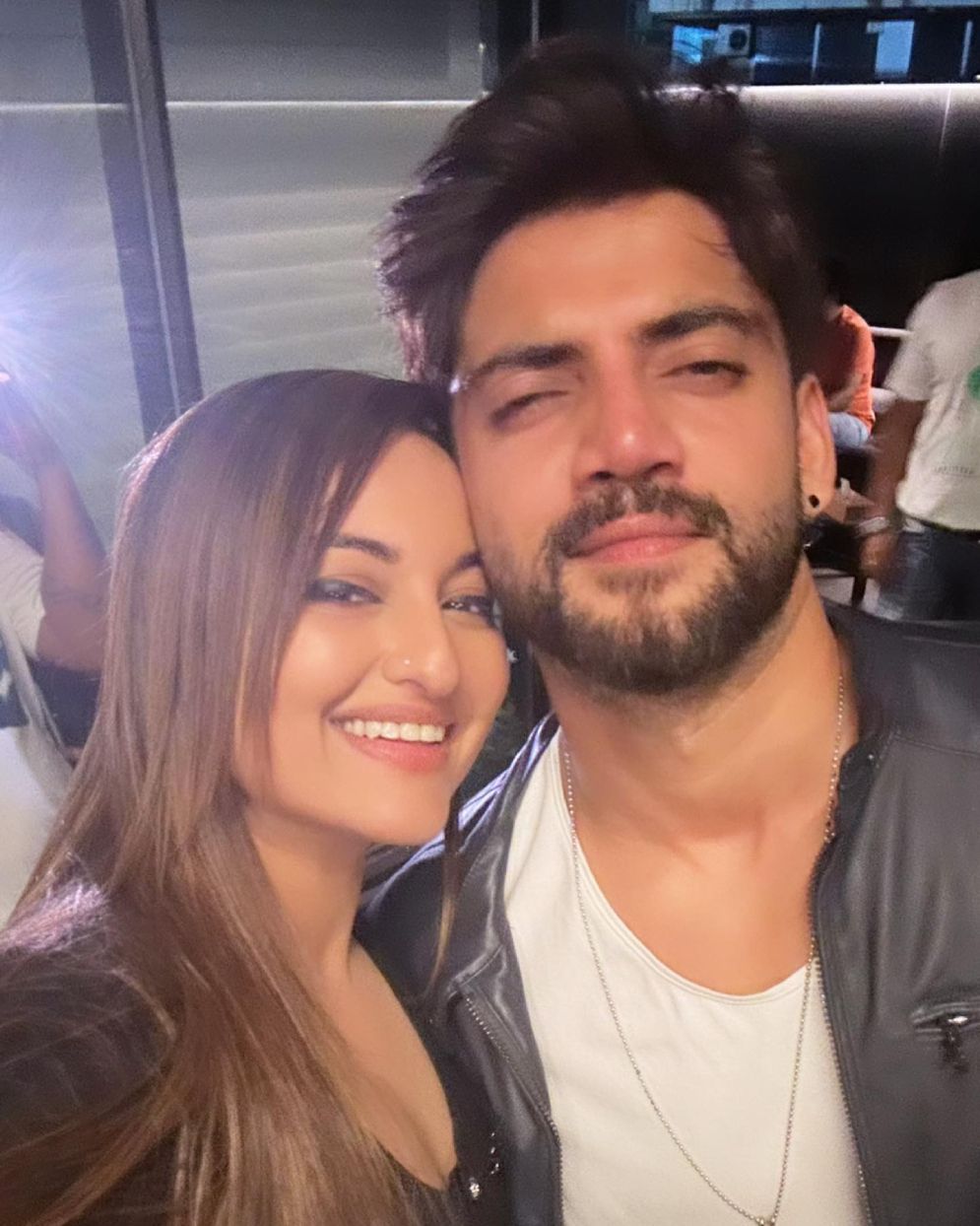 সোনাক্ষীর হবু বরের সঙ্গে একাধিক নায়িকার সম্পর্কের অভিযোগ