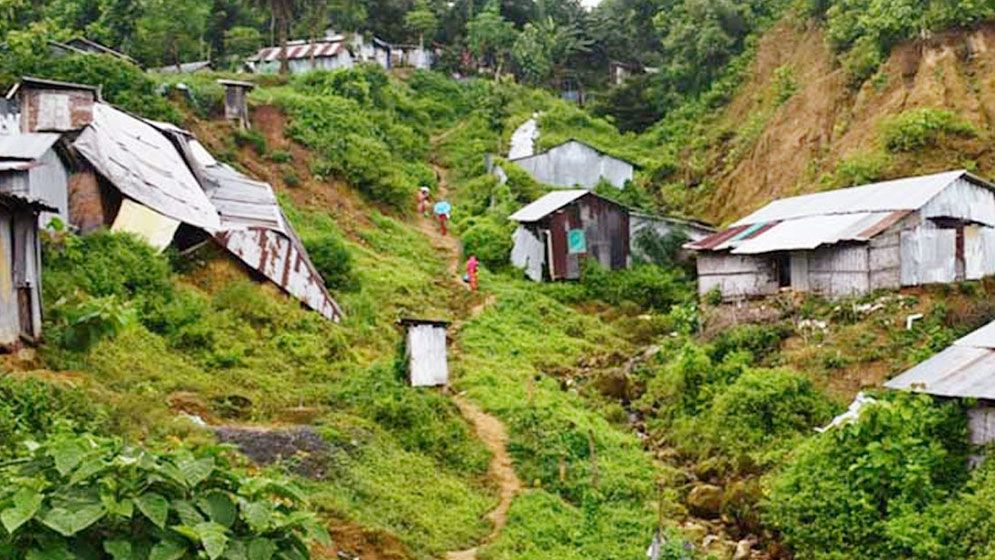 চট্টগ্রামসহ সিলেটে পাহাড় ধসের শঙ্কা