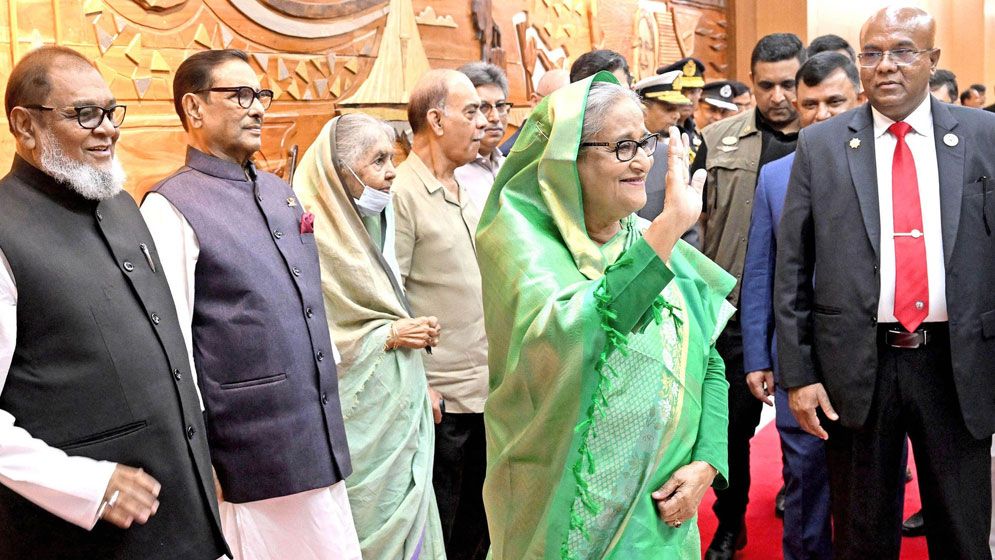 নয়াদিল্লি পৌঁছেছেন প্রধানমন্ত্রী