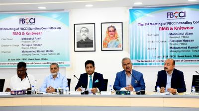 পোশাক খাতের অর্জনকে কাজে লাগিয়ে ব্র্যান্ডিং জোড়ালোর তাগিদ