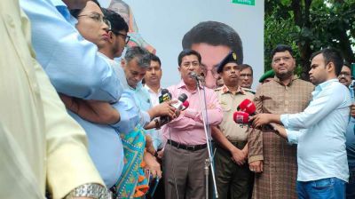 পশুর হাটের লার্ভা সৃষ্টি হলে ইজারাদারদের বিরুদ্ধে ব্যবস্থা