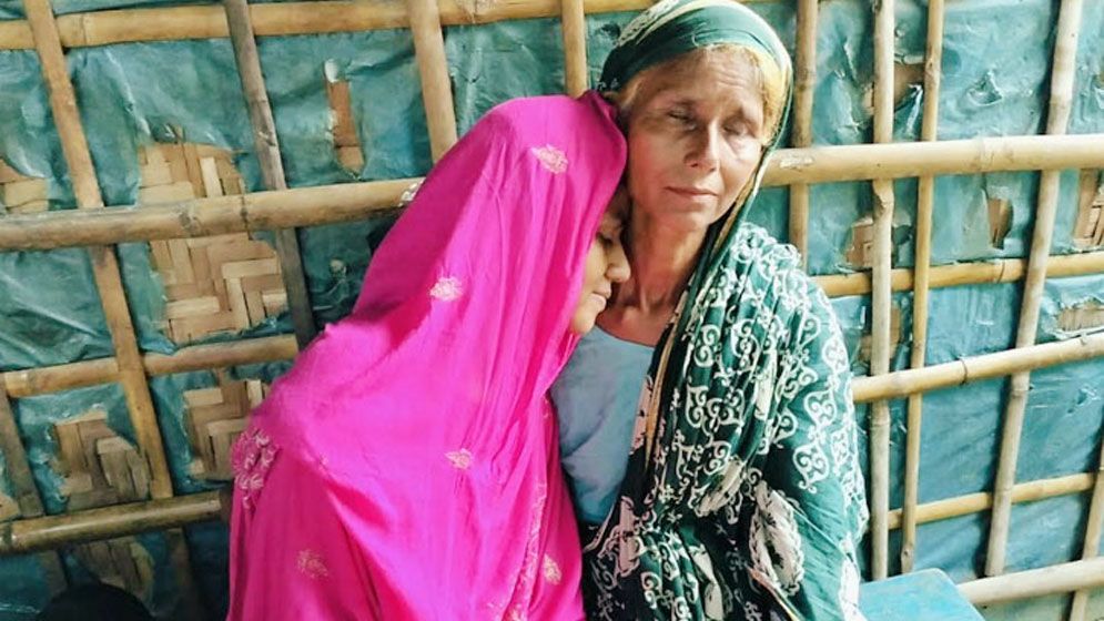 এক বাড়িতে ১৩ বছর বন্দি ছিলেন রেখা, পালিয়ে এলেন যেভাবে 