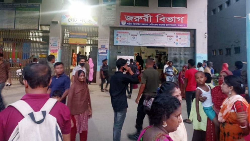 রথযাত্রায় বিদ্যুৎস্পৃষ্ট হয়ে ৫ জনের মৃত্যু, আহত ২০
