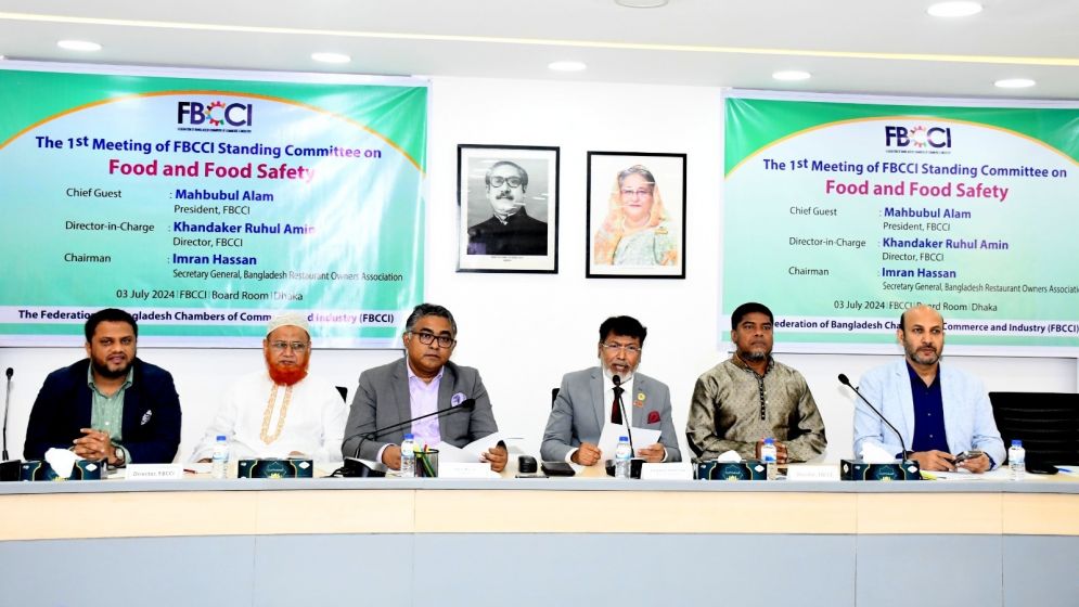 নিরাপদ খাদ্য নিশ্চিত ও কমপ্লায়েন্স বাস্তবায়নে সহায়তা চান রেঁস্তোরা ব্যবসায়ীরা