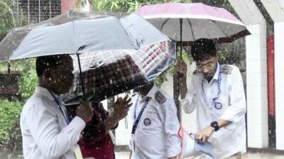 আজও বৃষ্টি, বিশেষ সুবিধা পাবেন এইচএসসি পরীক্ষার্থীরা