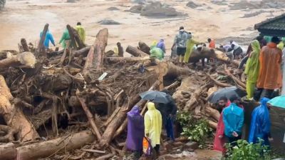 কেরালায় ভূমিধস, নিহত বেড়ে ৮৪