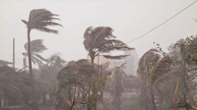  ৬০ কিমি বেগে ধেয়ে আসছে ঝড়, রাতেই যেসব স্থানে তাণ্ডব চালাবে