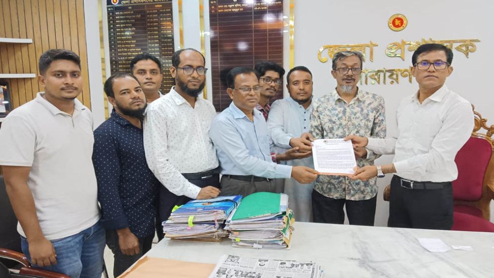 নারায়ণগঞ্জে সাংবাদিকদের বিরুদ্ধে মিথ্যা মামলা প্রত্যাহারের দাবি 