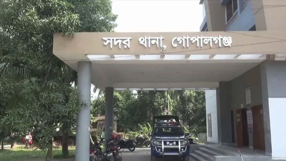 গোপালগঞ্জে সেনা সদস্যদের ওপর হামলা ঘটনায় মামলা, আসামি ৩৩০৬