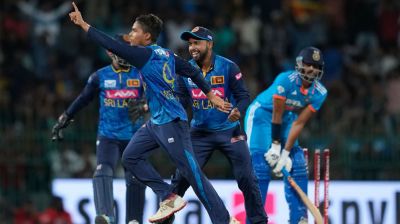 ভারতকে ধসিয়ে সিরিজ জয় শ্রীলঙ্কার
