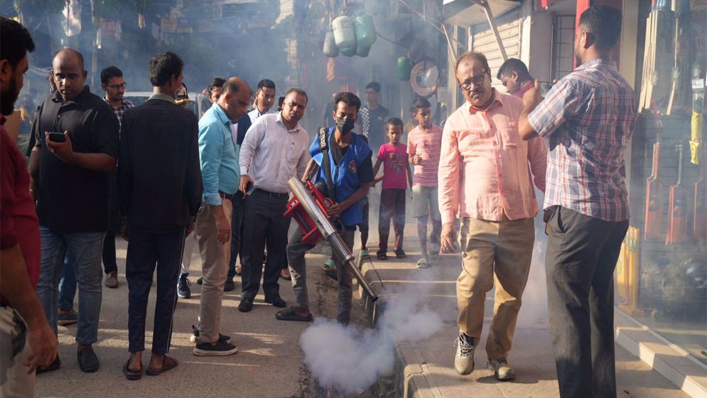 ডিএনসিসির সপ্তাহব্যাপী বিশেষ মশক নিধন কার্যক্রম সম্পন্ন