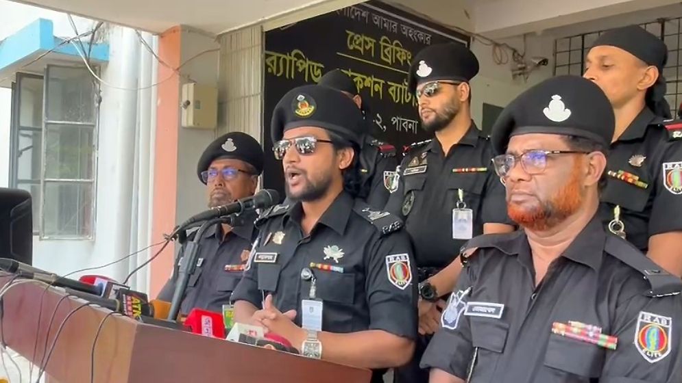 যে কারণে বাংলাদেশে জাস্টিন ট্রুডোর নামে জন্ম নিবন্ধন তৈরির মূলহোতা গ্রেপ্তার