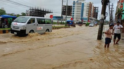পানিবন্দি কক্সবাজার, আটকা পড়েছেন হাজারো পর্যটক