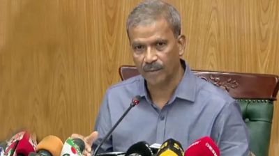 সাইবার সিকিউরিটি আইন নিয়ে যা বললেন উপদেষ্টা আসিফ নজরুল