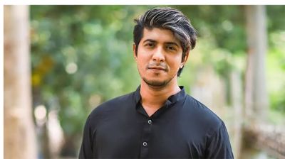 ‘আলো আসবেই’ গ্রুপের শিল্পীদের তালিকা করলেন তৌসিফ 