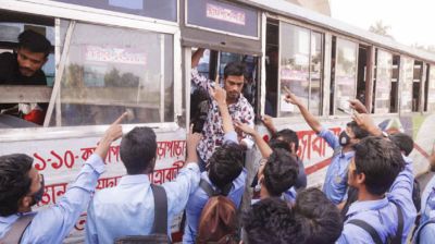 গণপরিবহনে শিক্ষার্থীদের হাফ ভাড়া নিয়ে সুখবর