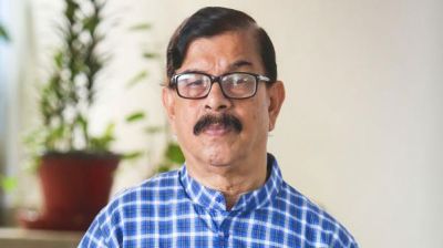 হাসপাতালে মাহমুদুর রহমান মান্না