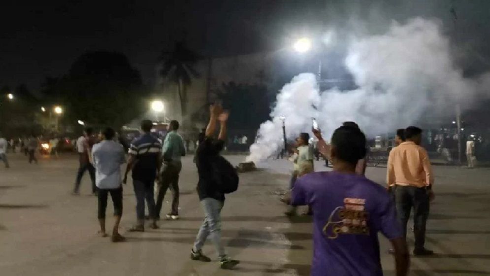 বঙ্গভবনে ঢুকতে গিয়ে দুইজন গুলিবিদ্ধসহ আহত ৩