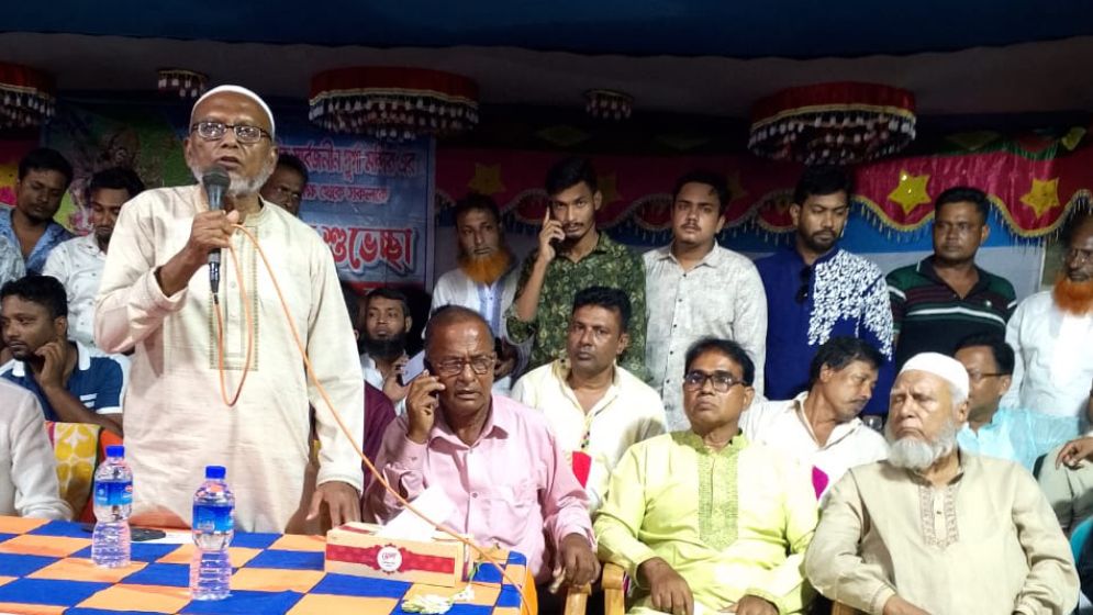 বাগেরহাটে দুর্গা উৎসবে অংশ নিয়ে বিএনপি নেতার হুশিয়ারি