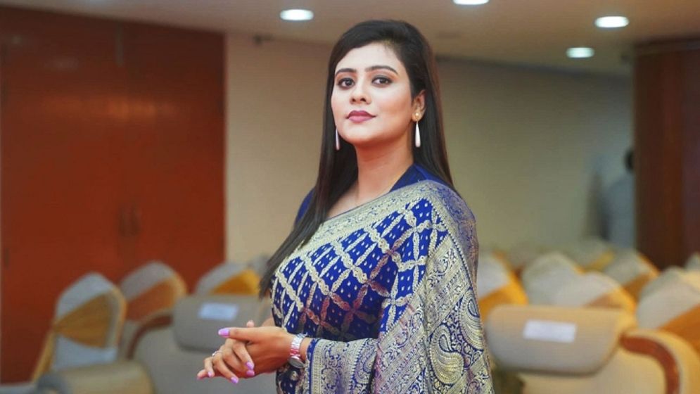 উপস্থাপিকা দীপ্তি চৌধুরী ফেল করেছেন বিষয়টি গুজব