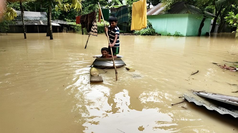 নেত্রকোণায় বন্যা পরিস্থিতির অবনতি, শেরপুরে নিহত ৯