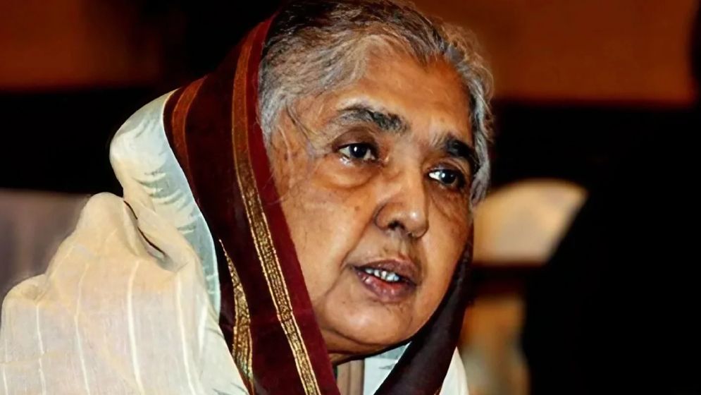 বাংলাদেশের রাজনীতিতে উজ্জ্বল নক্ষত্র কে এই মতিয়া চৌধুরী