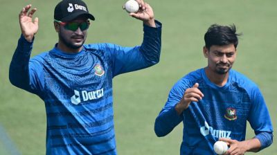 ‘একজনকে তো ৫০ বছর খেলাতে পারবেন না’, সাকিব ইস্যুতে তাইজুল
