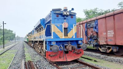 পণ্য ছাড়াই এবার রহনপুর ছাড়ল কৃষিপণ্য স্পেশাল ট্রেন