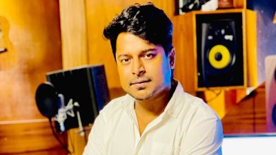 প্রশংসায় ভাসছে মিলনের নতুন গান (ভিডিও)