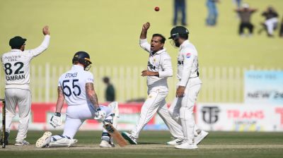 বাংলাদেশের কাছে হেরে ব্রিটিশের ওপর ঝাল মেটালো