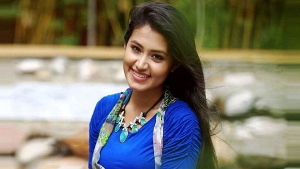 কটাক্ষের শিকার তাসনিয়া ফারিণ