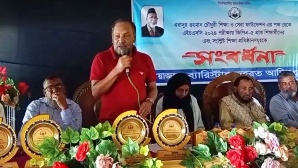 অন্তর্বর্তী সরকার নিয়ে বিস্ফোরক মন্তব্য ভাইরাল, তোপের মুখে আ.লীগ নেতা