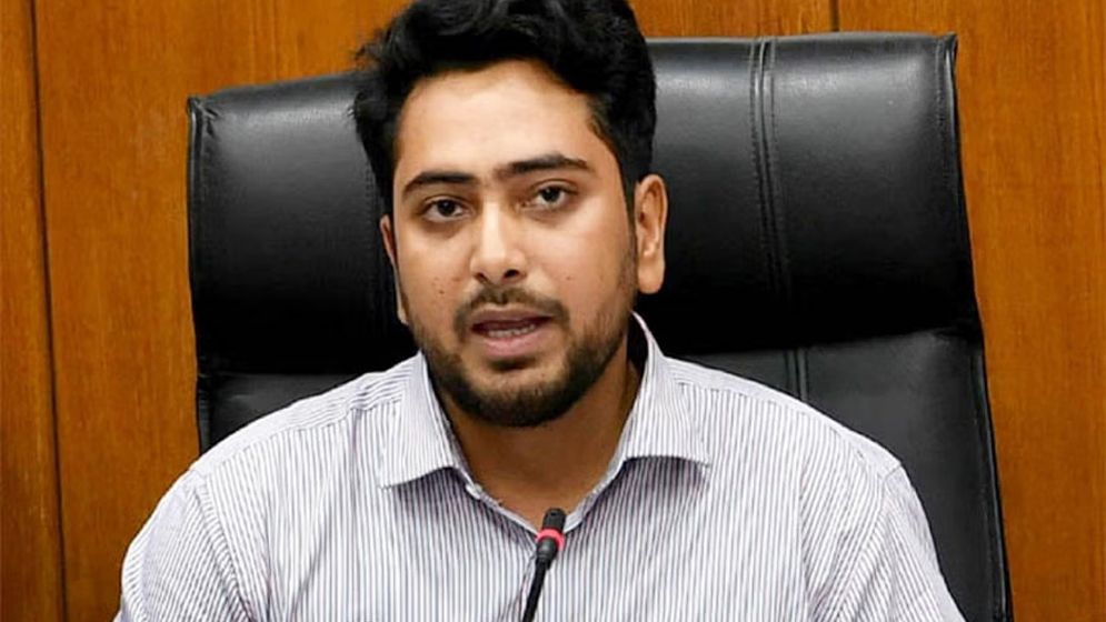 গণমাধ্যমে ভাংচুর নিয়ে যা বললেন তথ্য উপদেষ্টা