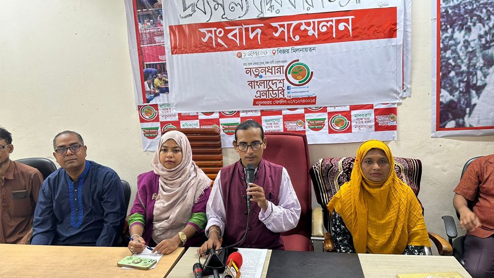 পালাবদলের চাঁদাবাজিতে দ্রব্যমূল্য এখন পাগলা ঘোড়া